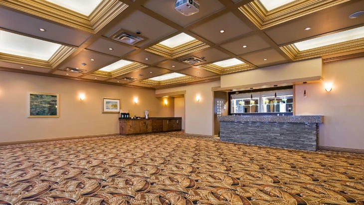 Gallery - Best Western Plus Mirage Hotel & Resort