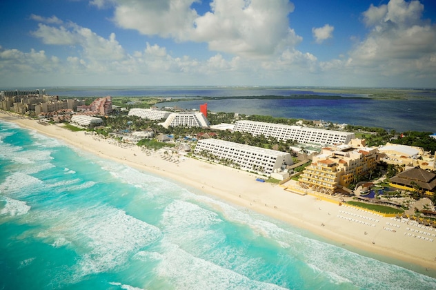 Gallery - Grand Oasis Cancun - All Inclusive