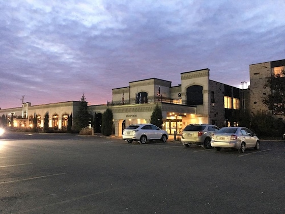Gallery - Best Western Hôtel Universel Drummondville