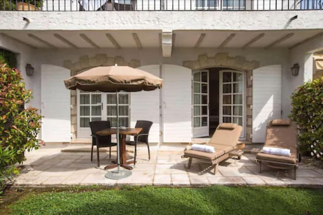 Gallery - Hôtel Alain Llorca