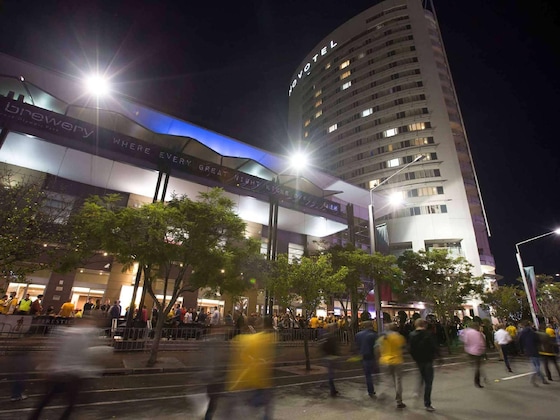Gallery - Novotel Sydney Olympic Park
