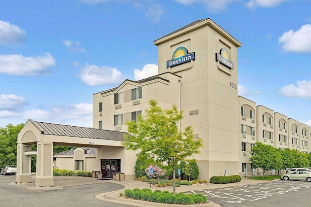 Gallery - Days Inn By Wyndham Eagan Minnesota Near Mall Of America
