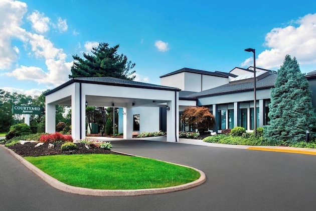 Gallery - Courtyard By Marriott Newark Liberty International Airport
