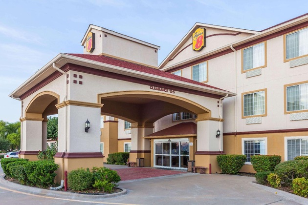 Gallery - Super 8 By Wyndham Hillsboro Tx