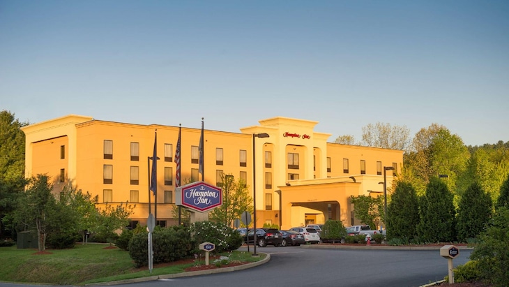 Gallery - Hampton Inn Brattleboro