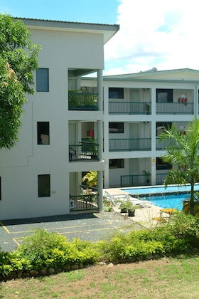 Gallery - Hexagon International Hotel