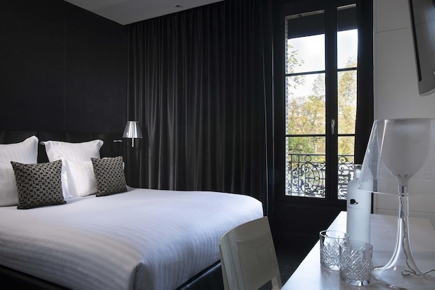 Gallery - First Hotel Paris Tour Eiffel