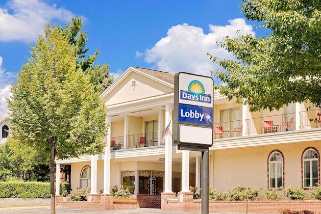 Gallery - Days Inn By Wyndham Waynesboro