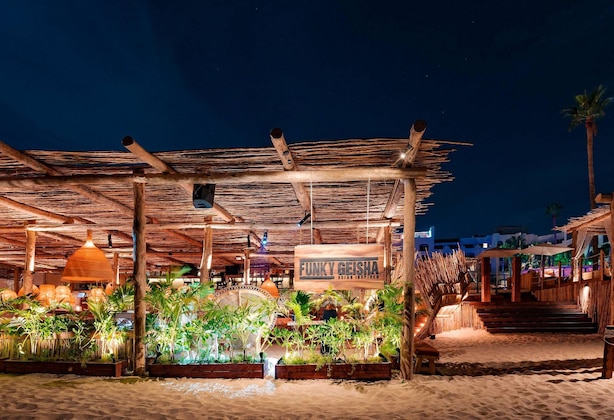 Gallery - ME Cabo – Adults Only