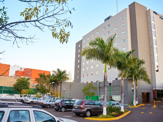 Gallery - City Express Plus By Marriott Guadalajara Expo