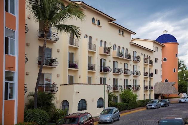 Gallery - Flamingo Vallarta Hotel & Marina