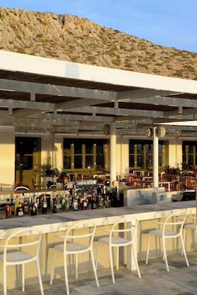 Gallery - Anemi Folegandros