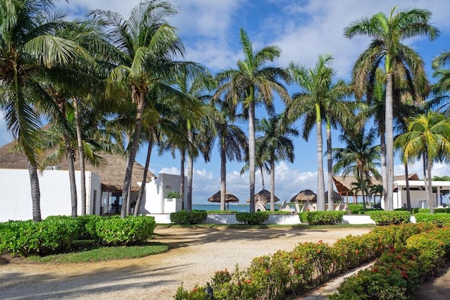 Gallery - Sunset Marina Resort & Yacht Club