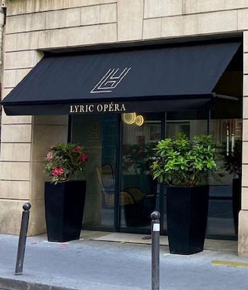 Gallery - Lyric Hotel Paris