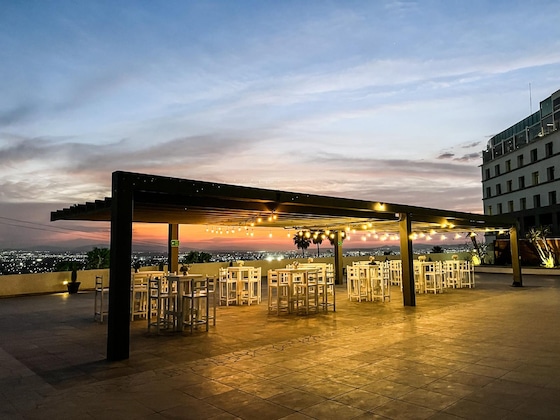 Gallery - Hilton Queretaro