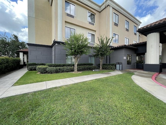 Gallery - Comfort Suites Hobby Airport