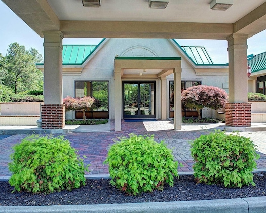 Gallery - Quality Inn North