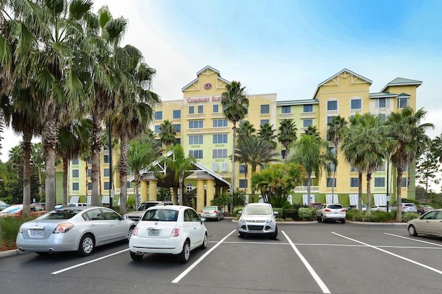 Gallery - Comfort Suites Maingate East