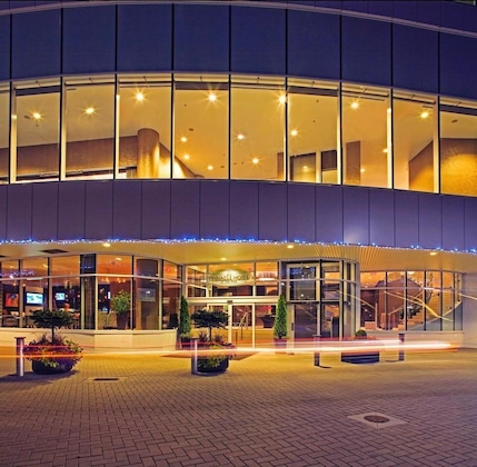 Gallery - Pinnacle Hotel At The Pier