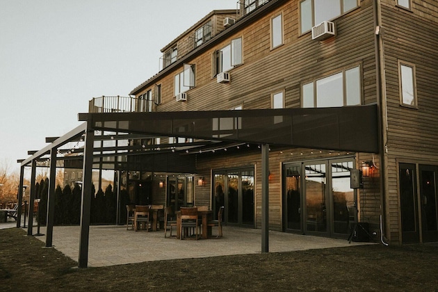 Gallery - Mountain Top Inn & Resort