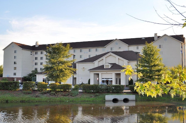 Gallery - Homewood Suites Richmond Airport