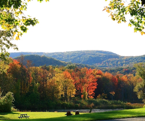 Gallery - Hampton Inn & Suites Berkshires Lenox