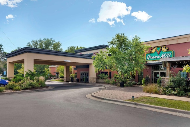 Gallery - Best Western Plus St. Paul North Shoreview