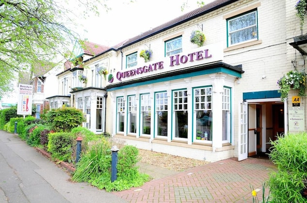 Gallery - Queensgate Hotel