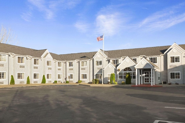 Gallery - Microtel Inn By Wyndham Albany Airport