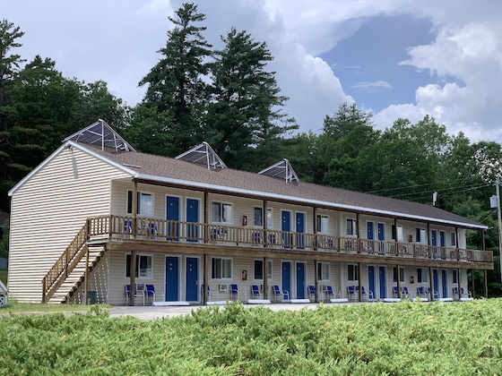 Gallery - Travelodge By Wyndham Lake George Ny