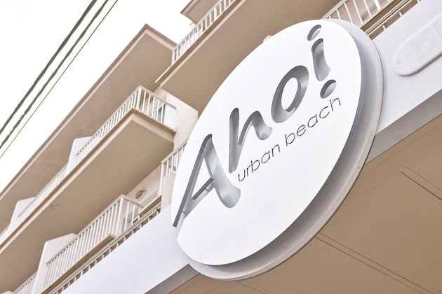 Gallery - AHOI Urban Beach