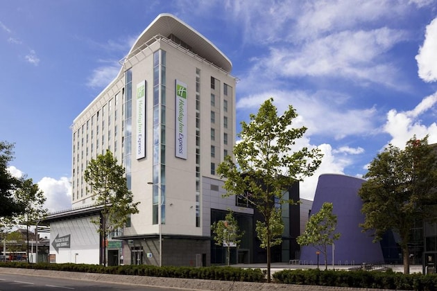 Gallery - Holiday Inn Express Hull City Centre, An Ihg Hotel