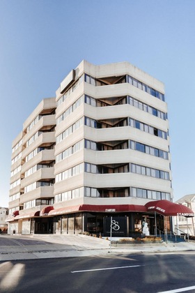 Gallery - Stamford Suites
