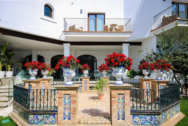 Gallery - Hotel Doña Lola Zahara