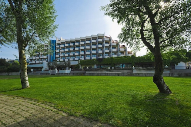 Gallery - Savoy Beach Hotel & Thermal Spa