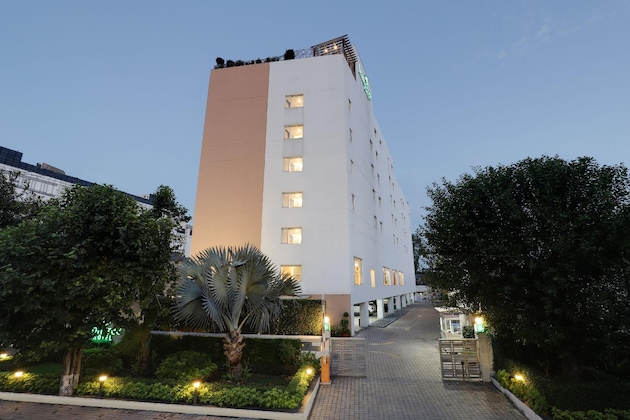 Gallery - Lemon Tree Hotel