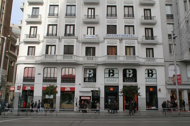 Gallery - Hostal Continental Gran Via 44