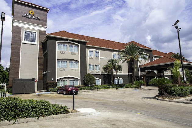 Gallery - La Quinta Inn & Suites By Wyndham Houston East At Normandy