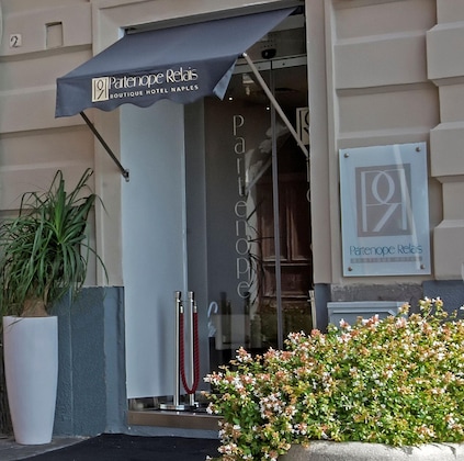 Gallery - Partenope Relais