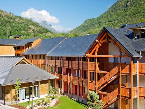 Gallery - Résidence Lagrange Vacances Les Chalets D'ax