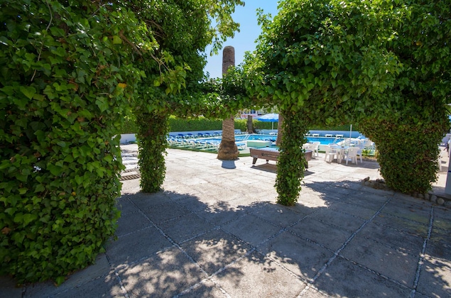 Gallery - Azuline Hotel Llevant