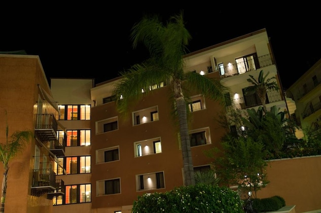 Gallery - Artemis Hotel