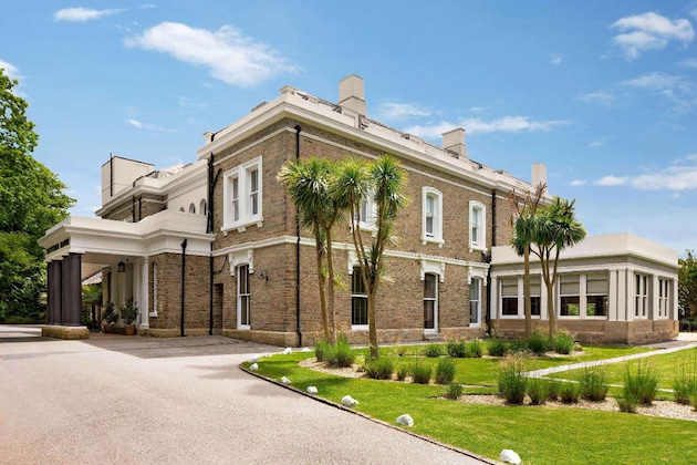 Gallery - Wyndham Trenython Manor
