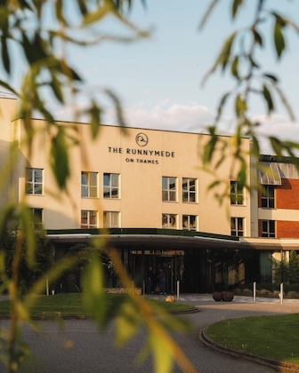 Gallery - The Runnymede On Thames