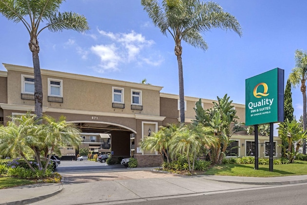 Gallery - Quality Inn & Suites Maingate