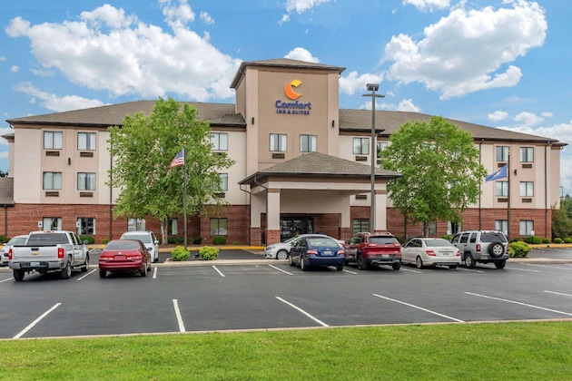 Gallery - Comfort Inn & Suites