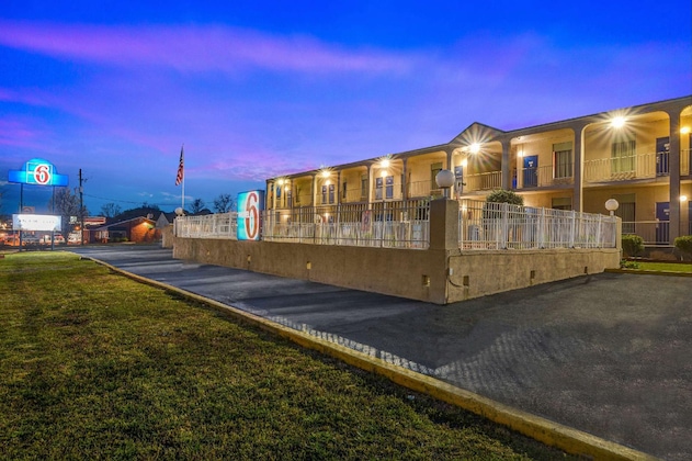 Gallery - Motel 6 Americus, Ga