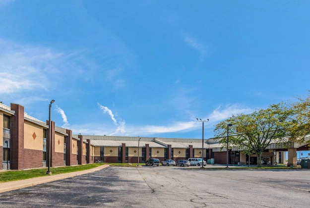 Gallery - Econo Lodge