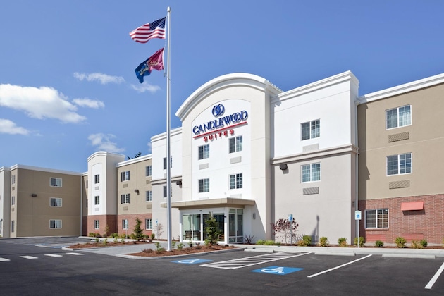 Gallery - Candlewood Suites Lakewood