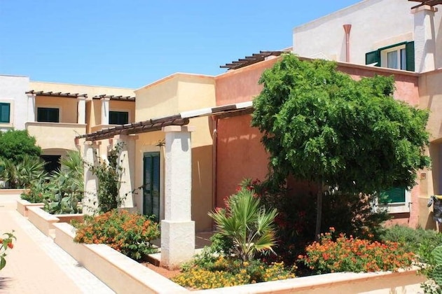 Gallery - L'arco Del Saracino